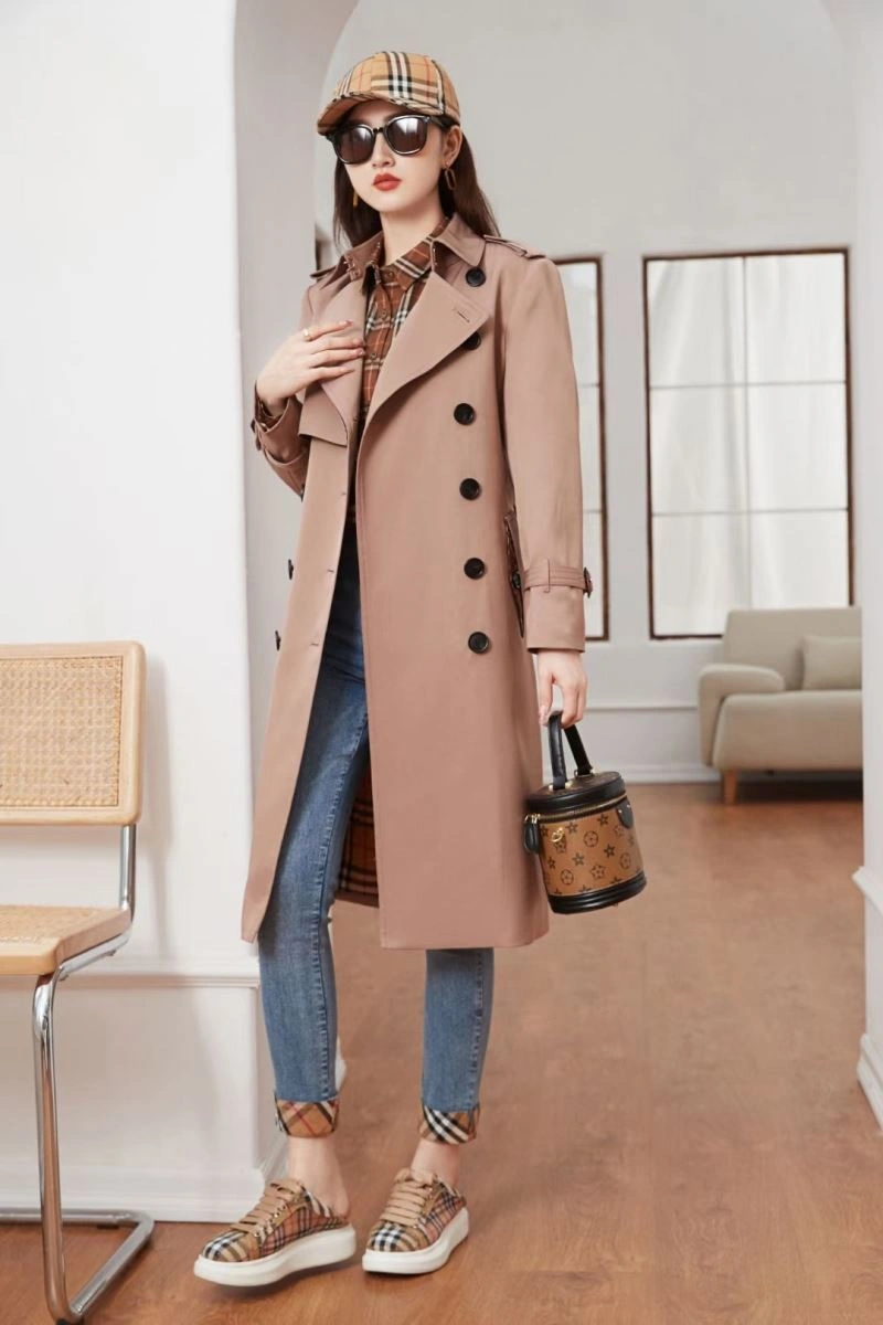Burberry Outwear Stylish 104370