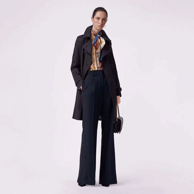 Burberry Outwear Flexible 104414
