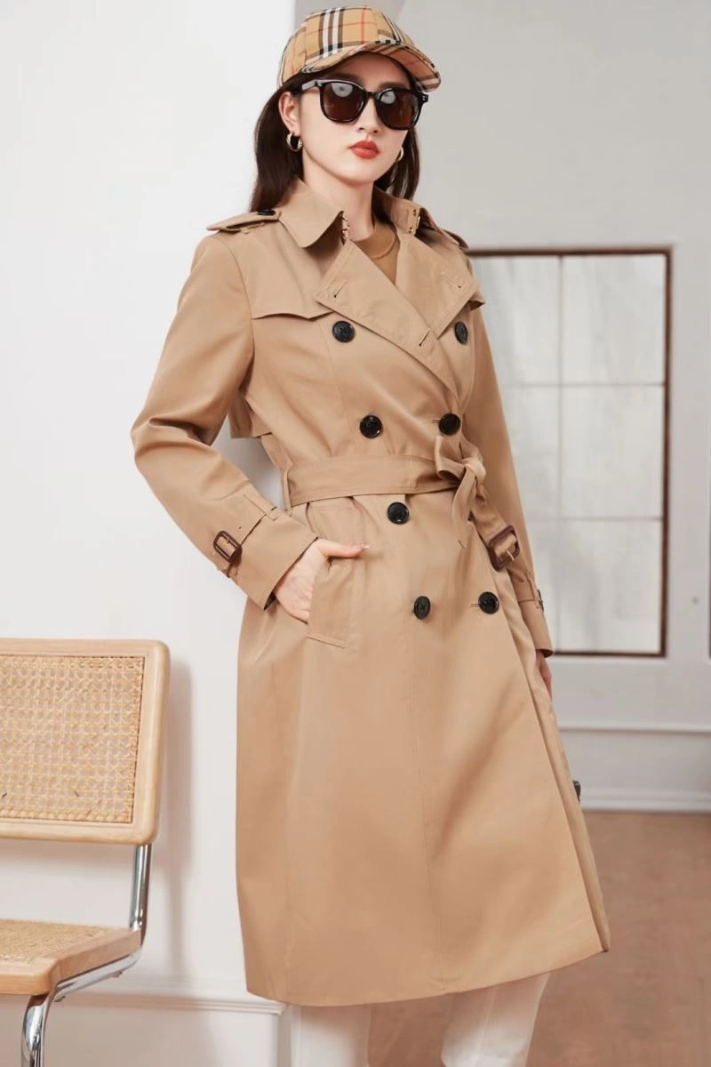 Burberry Outwear Effortless 104417