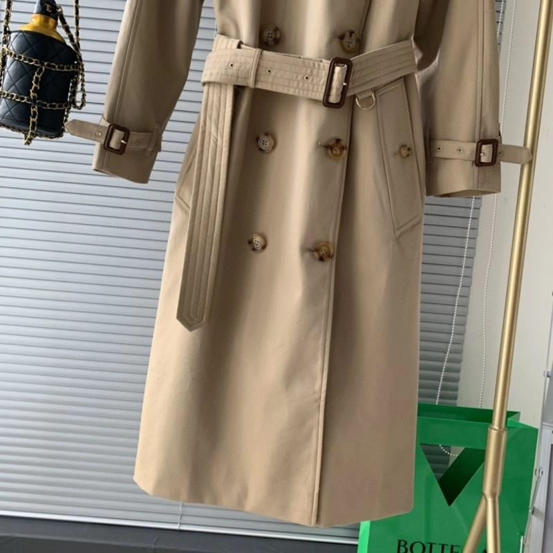 Burberry Outwear EasyMatch 104367