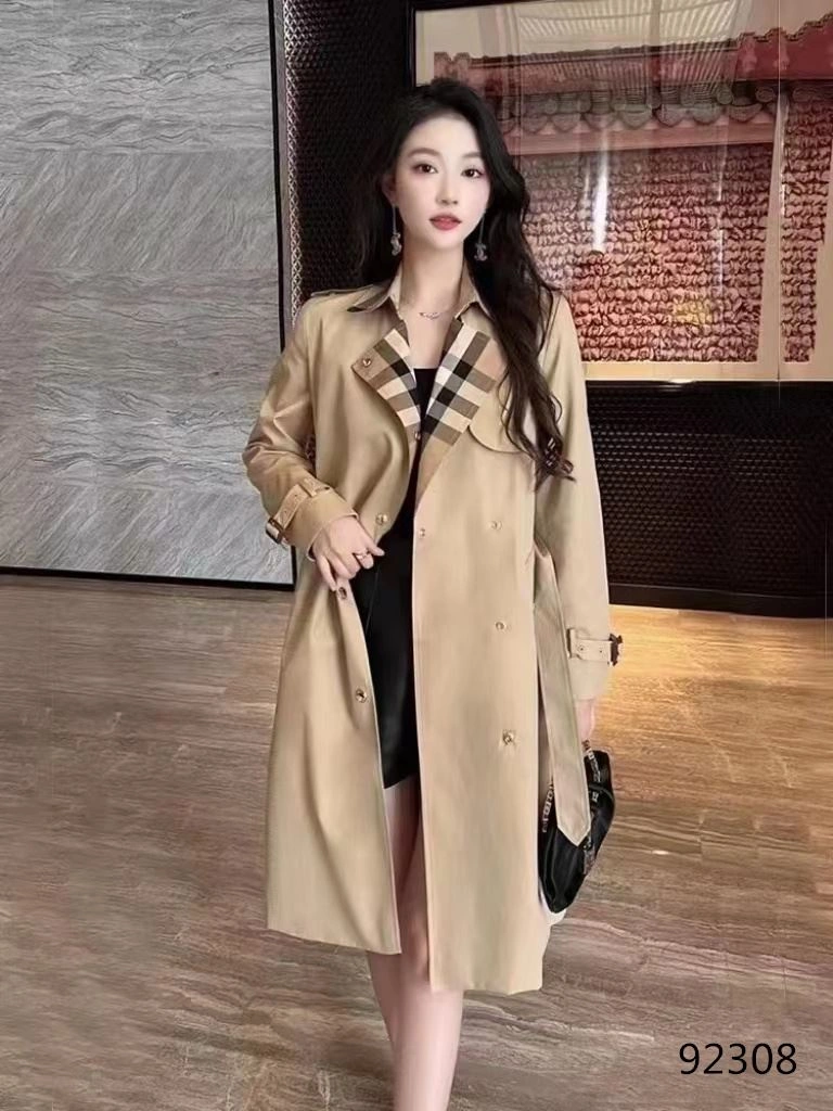 Burberry Outwear Stretchable 104368