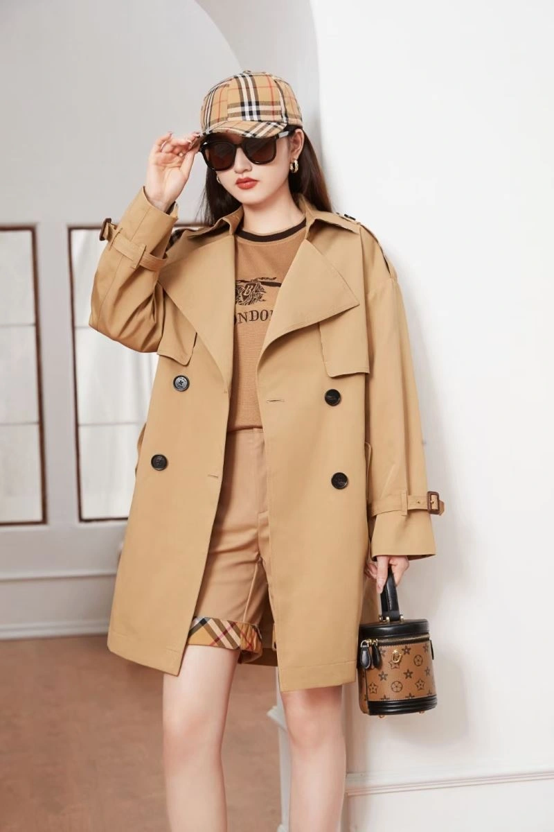 EyeCatching Burberry Outwear 104363