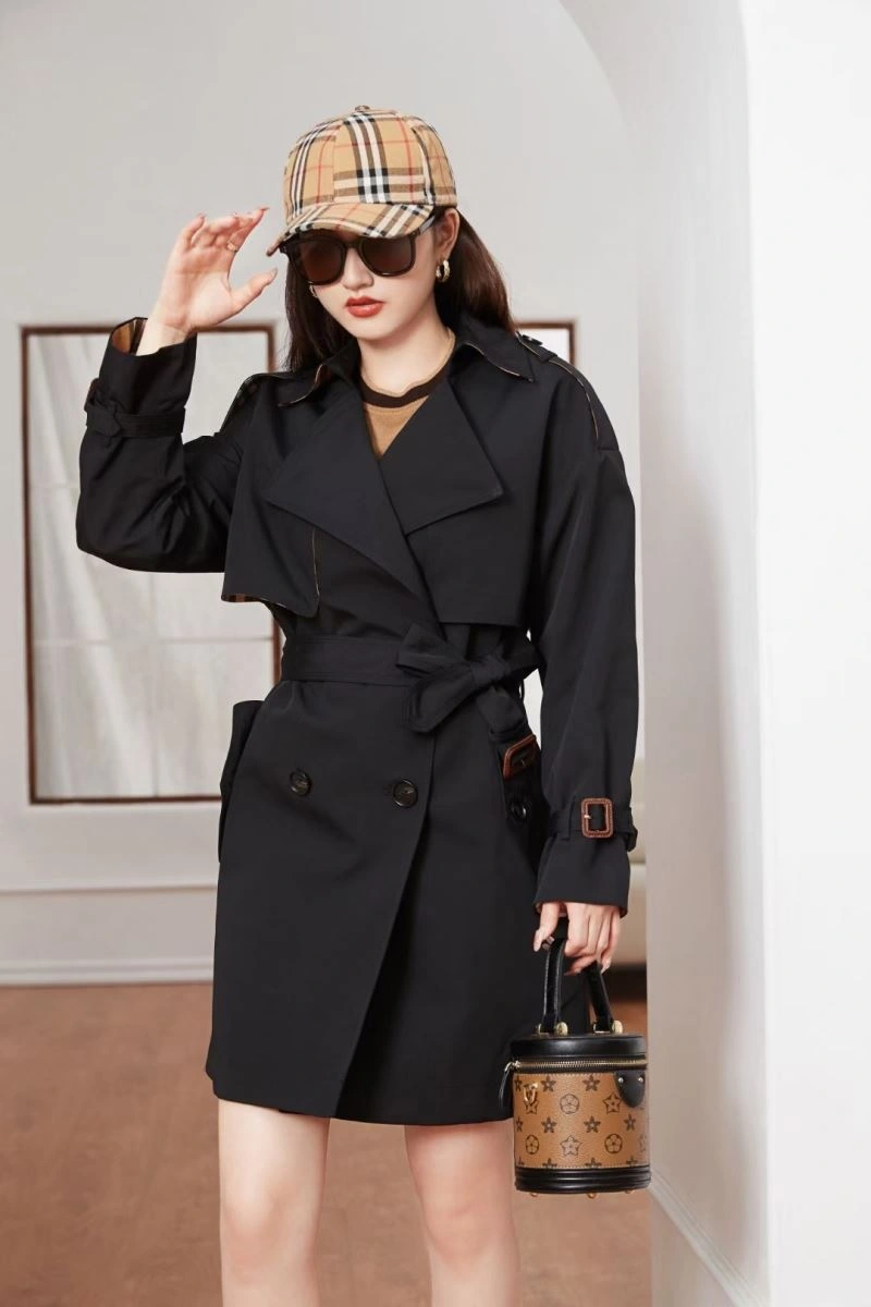 MultiPurpose Burberry Outwear 104415