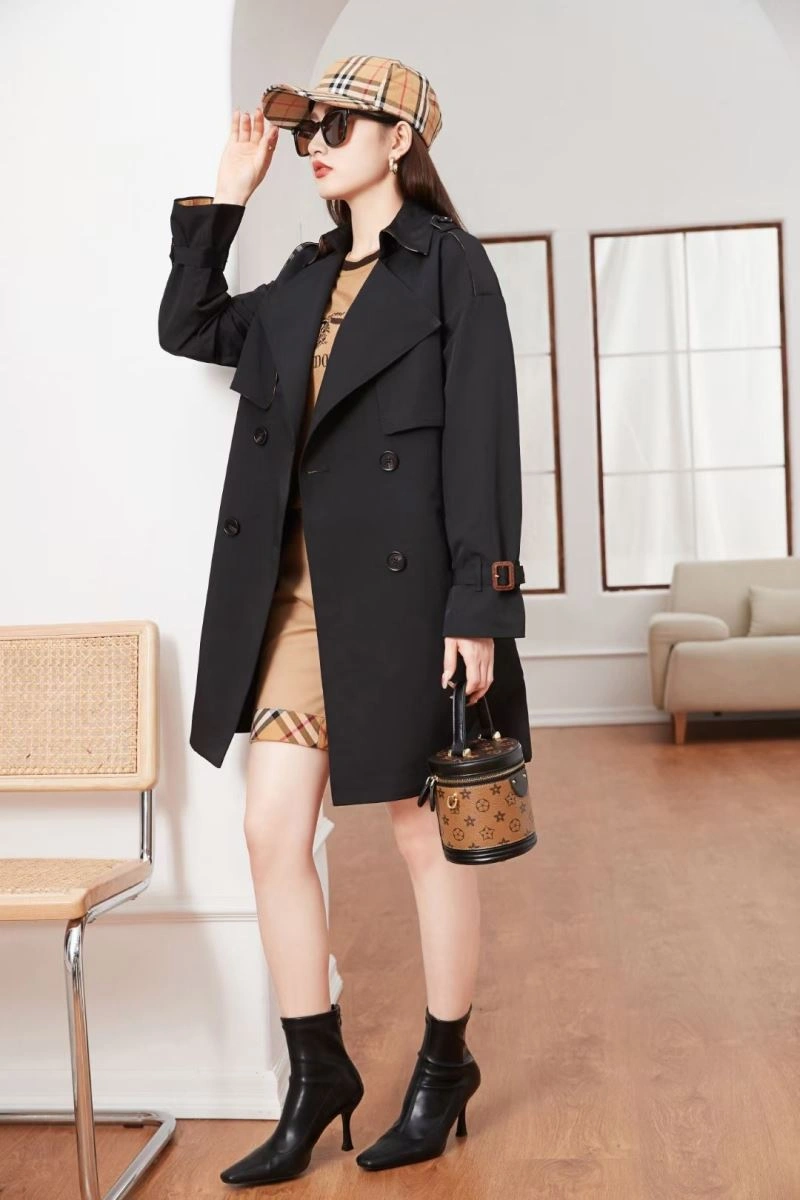 MultiPurpose Burberry Outwear 104415
