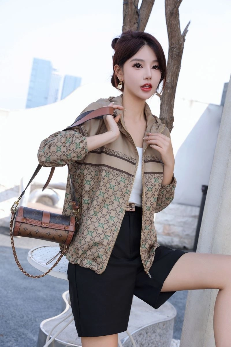 Burberry Outwear QuickDry 104365