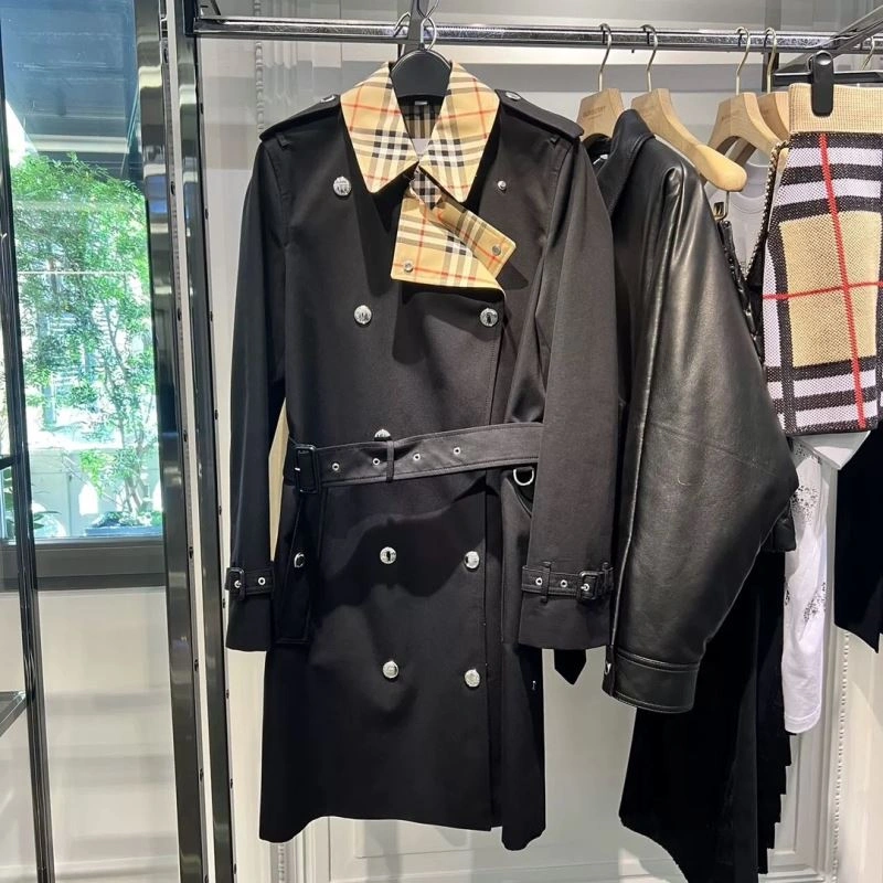 Burberry Outwear Efficient 104359