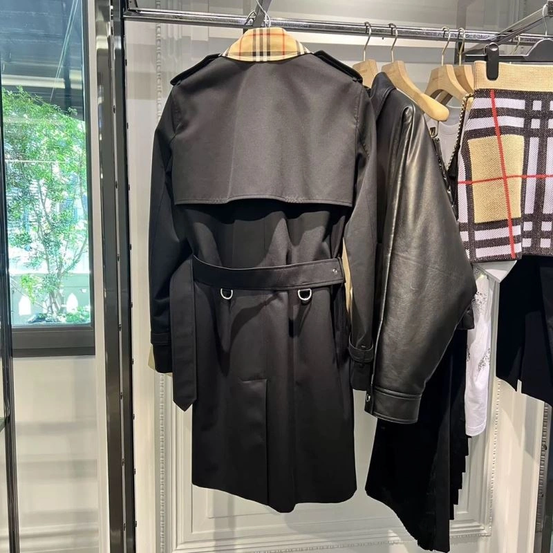 Burberry Outwear Efficient 104359