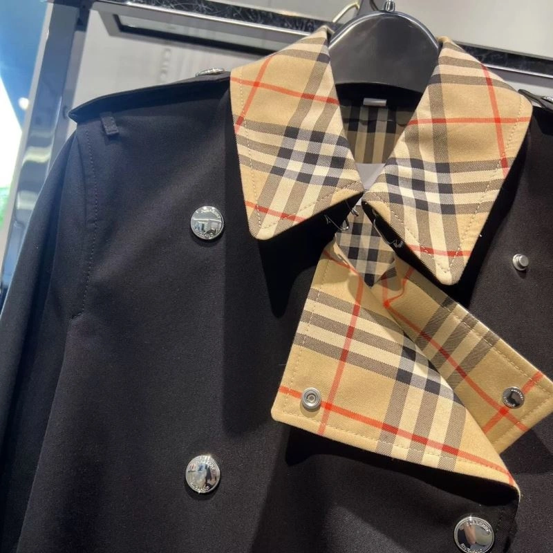 Burberry Outwear Efficient 104359