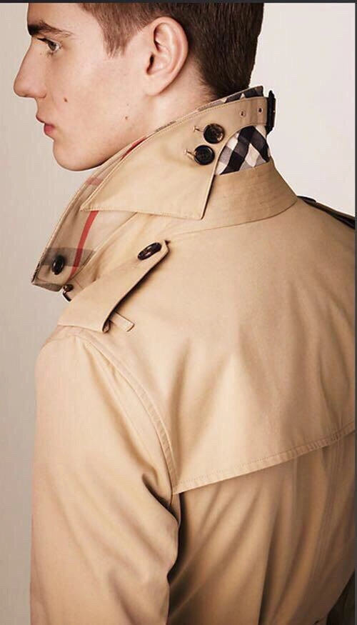 Burberry Outwear Lightweight 104344