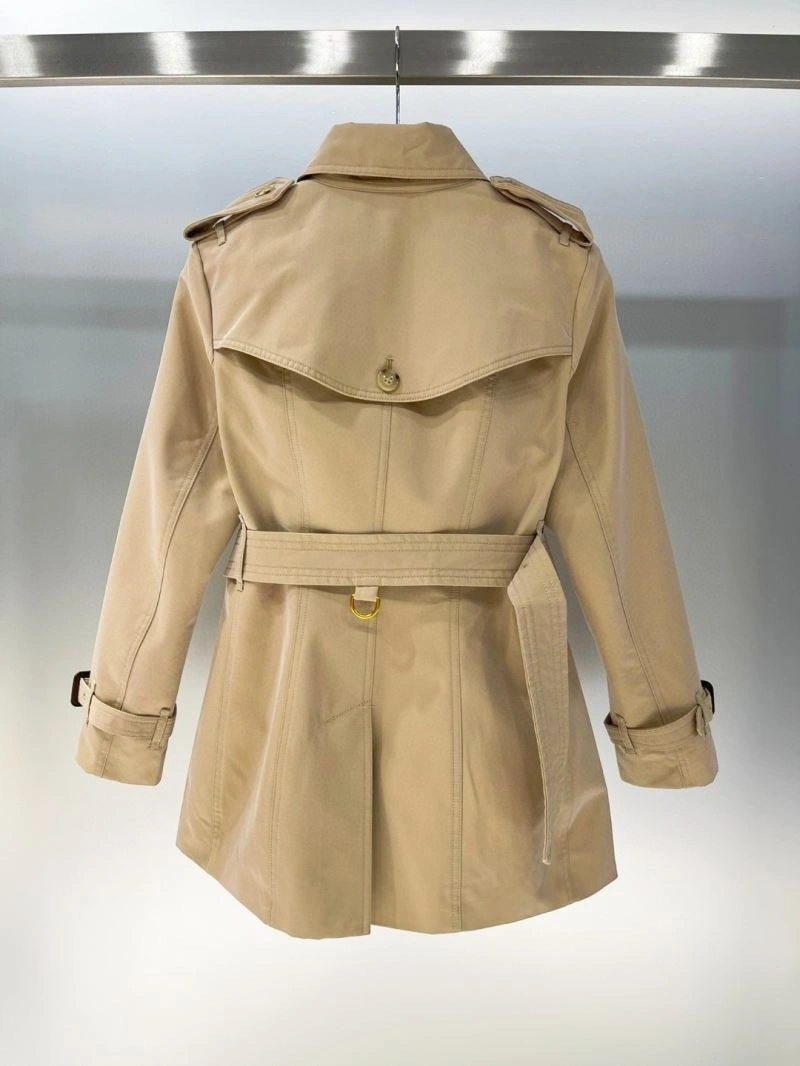 Burberry Outwear Breathable 104345