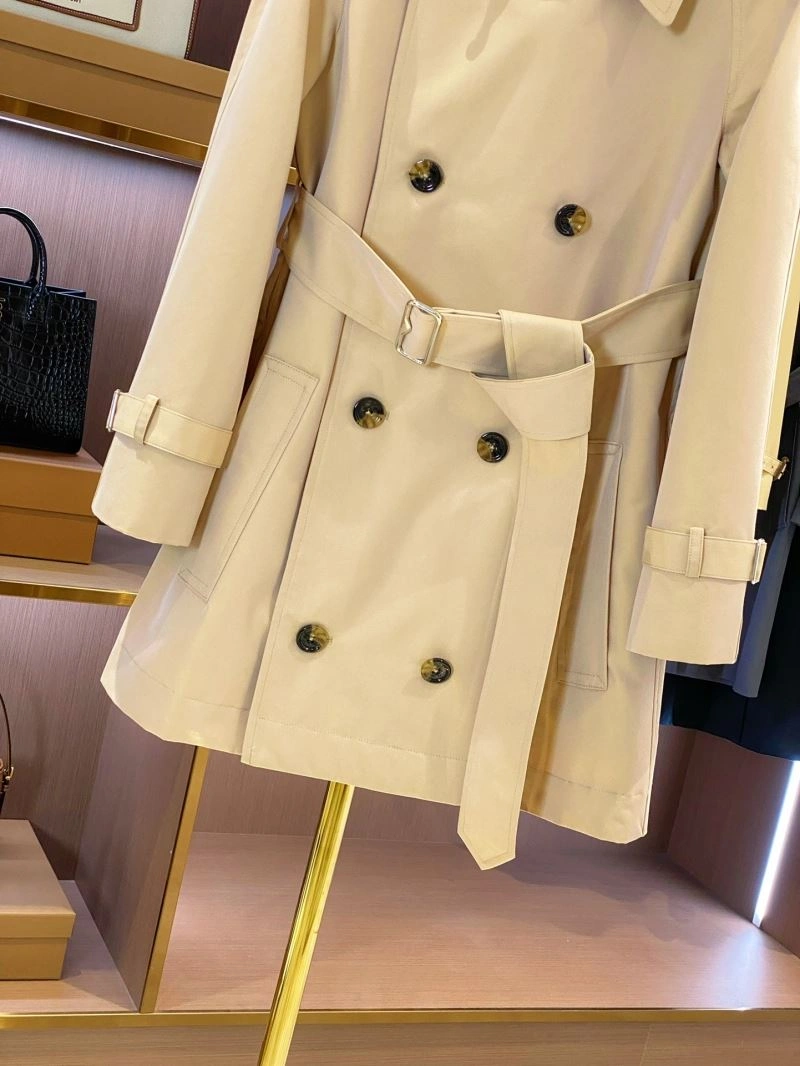 SoftTouch Burberry Outwear 104336