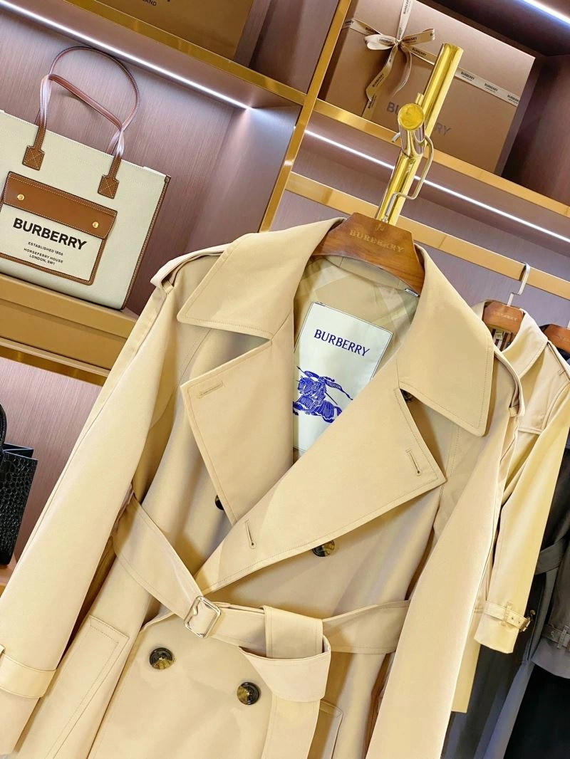 SoftTouch Burberry Outwear 104336