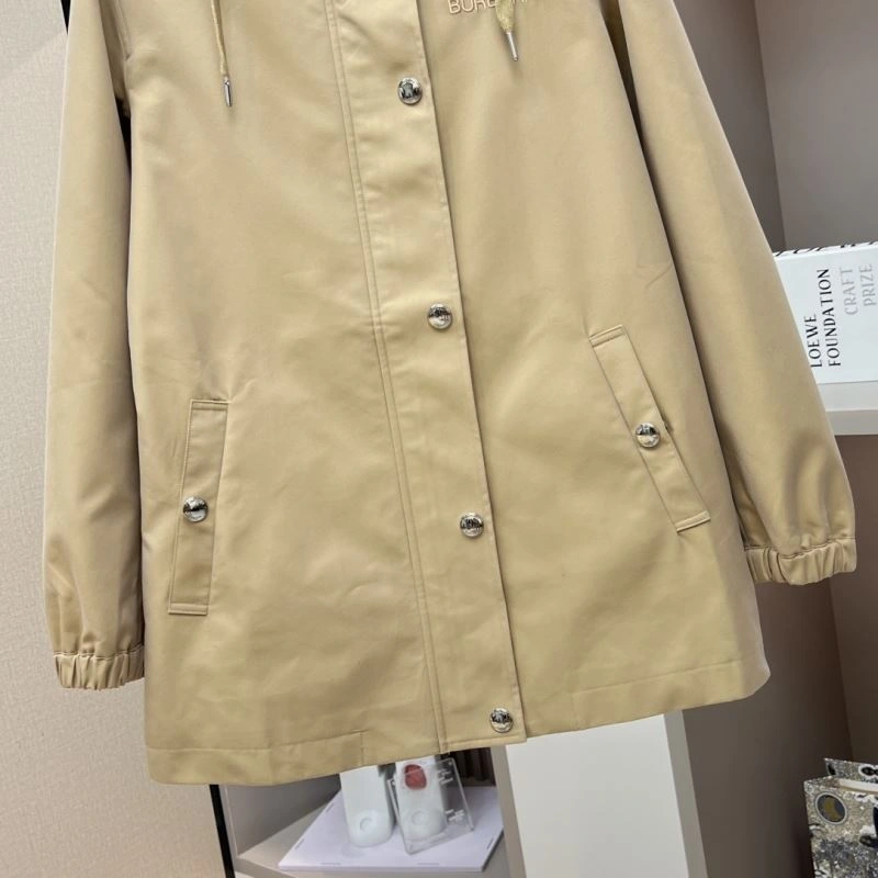 Casual Burberry Outwear 104339