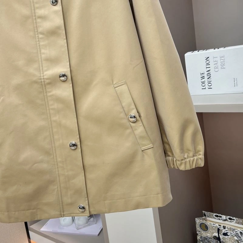 Casual Burberry Outwear 104339