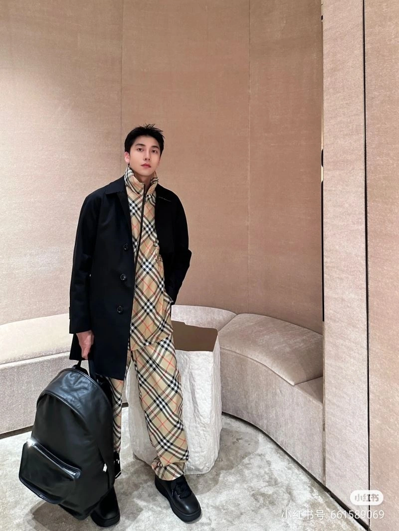 Popular Burberry Outwear 104331