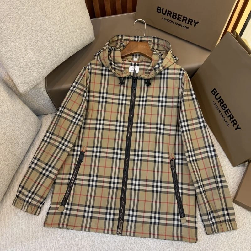 Attractive Burberry Outwear 104423