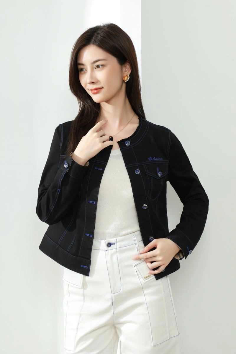 Efficient Burberry Outwear 104340