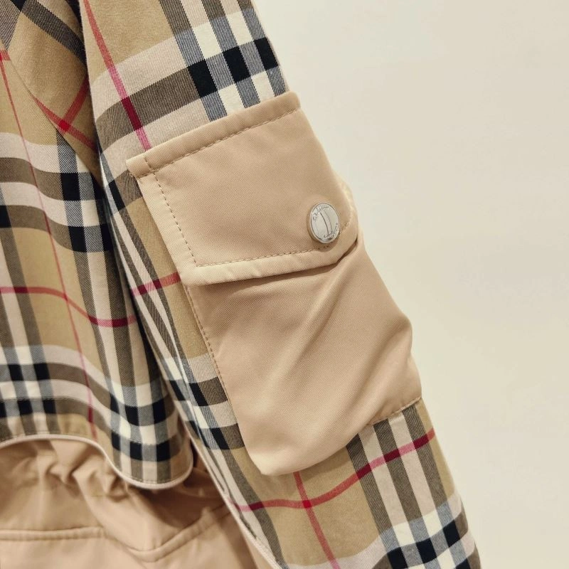 Casual Burberry Outwear 104330