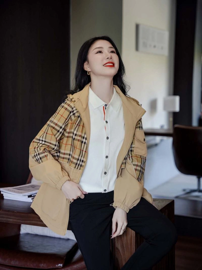 Refined Burberry Outwear 104360