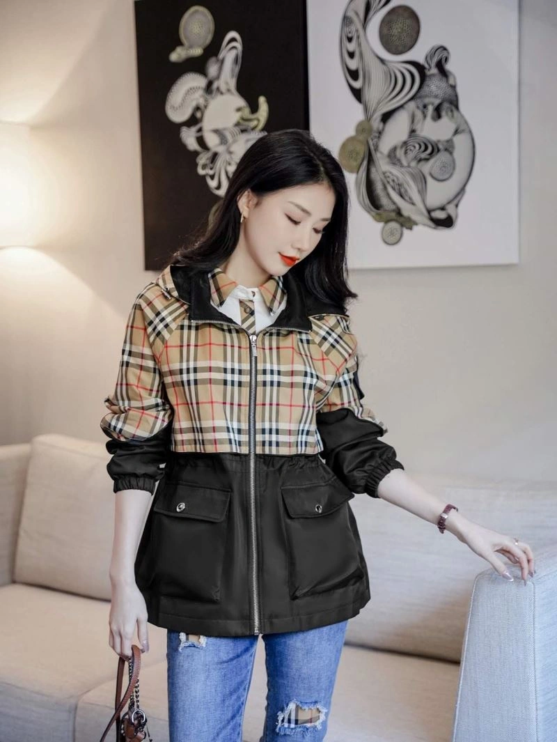 Flexible Burberry Outwear 104326