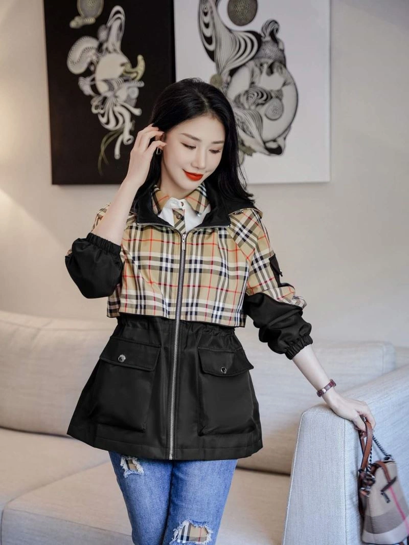 Flexible Burberry Outwear 104326