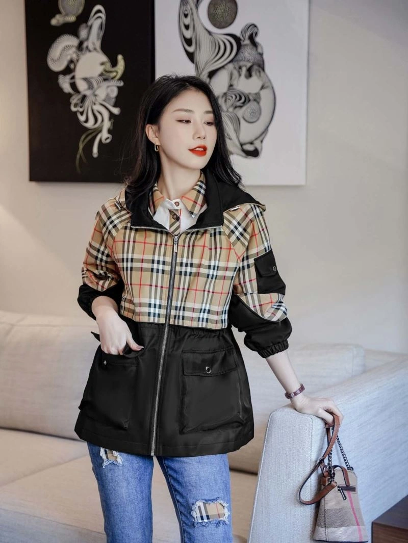 Flexible Burberry Outwear 104326