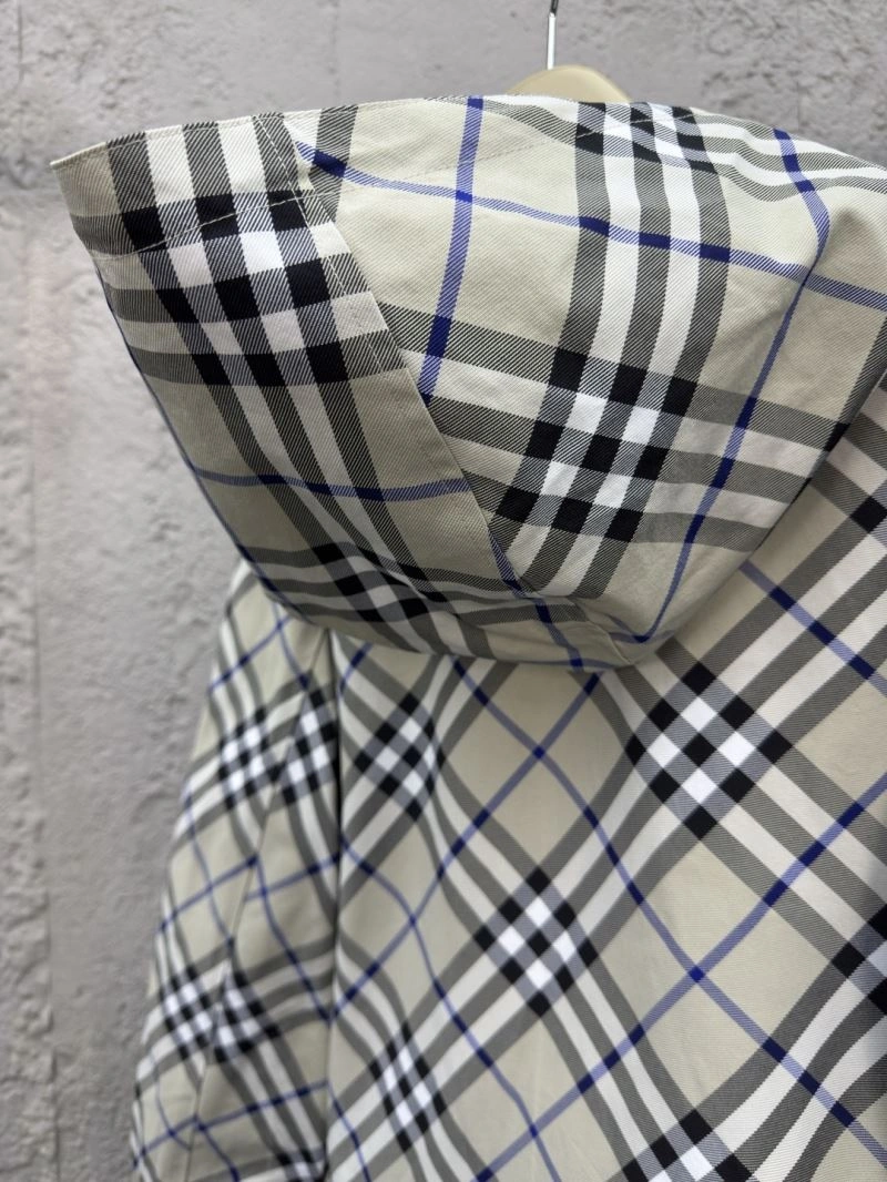 Burberry Outwear TechFriendly 104325