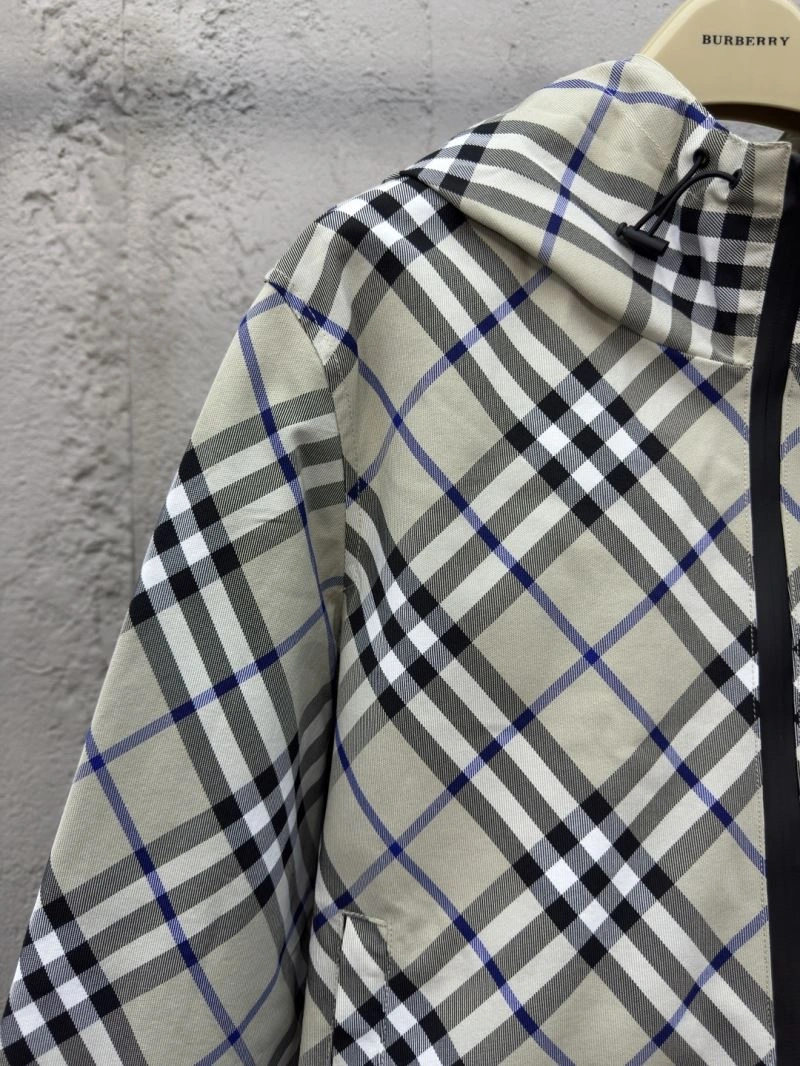 Burberry Outwear TechFriendly 104325