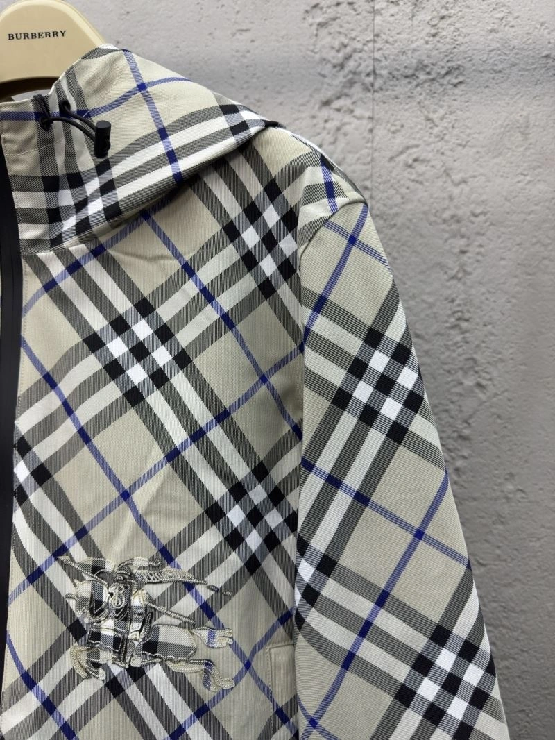 Burberry Outwear TechFriendly 104325