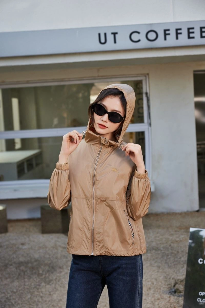 Durable Burberry Outwear 104391
