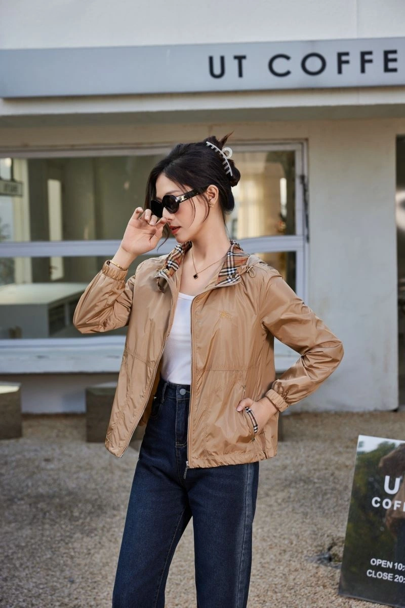 Durable Burberry Outwear 104391