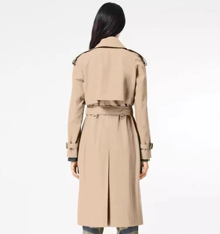Burberry Outwear Breathable 104311