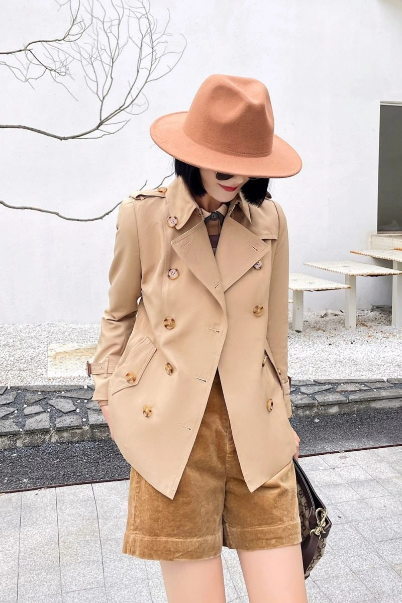 Durable Burberry Outwear 104307
