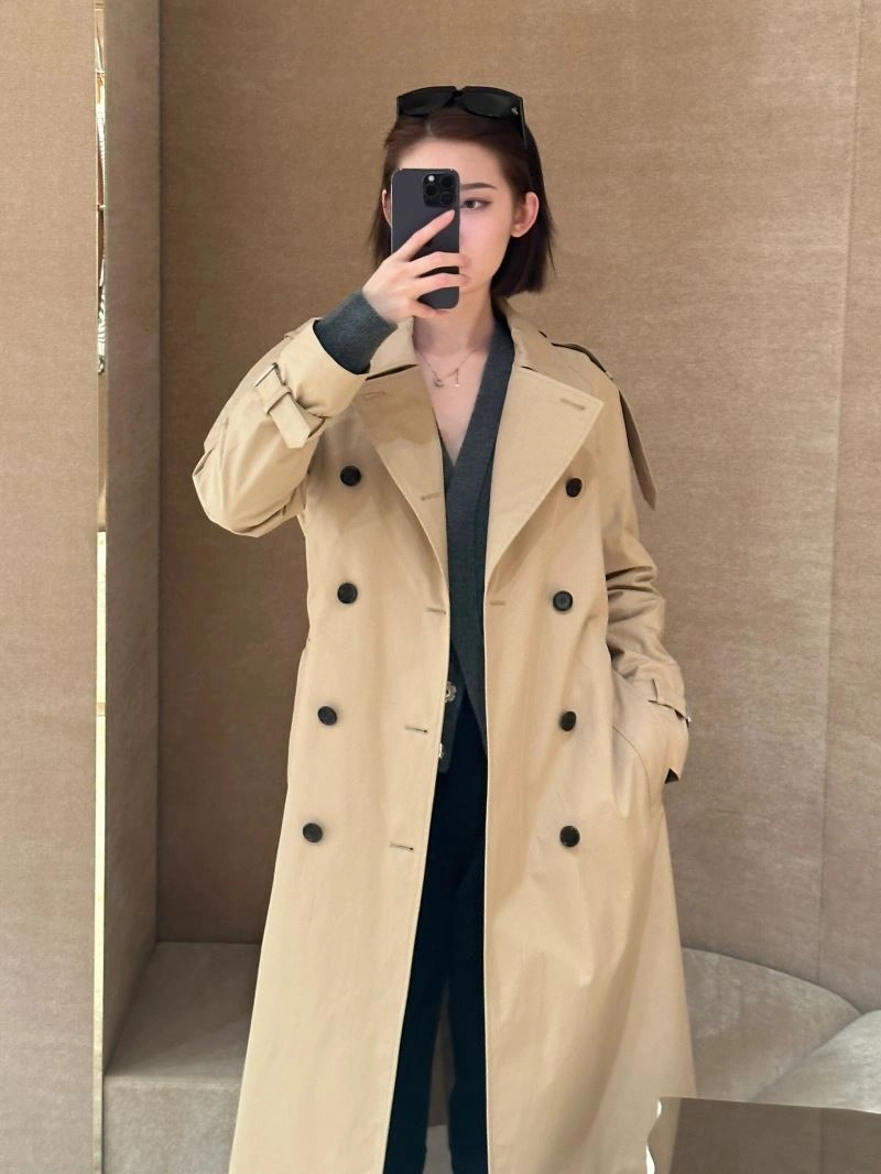 Burberry Outwear Durable 104314