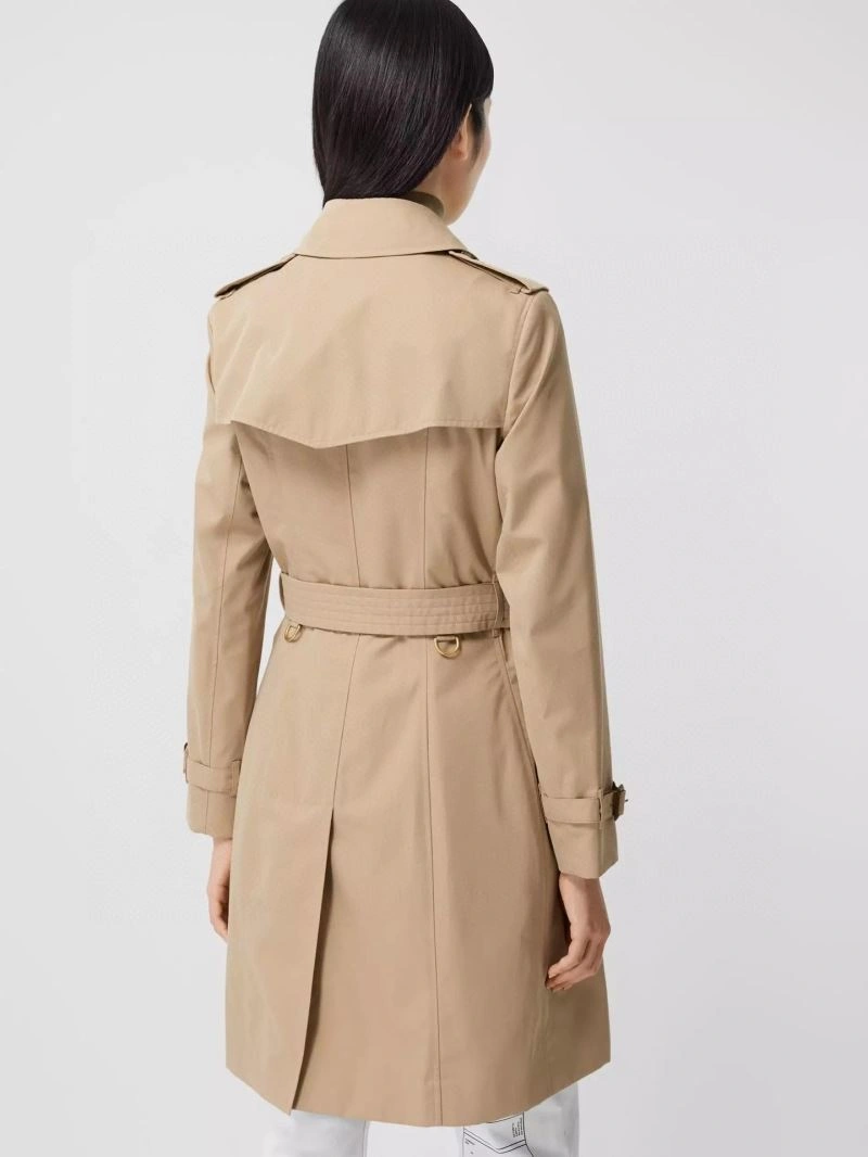 ComfortFit Burberry Outwear 104305