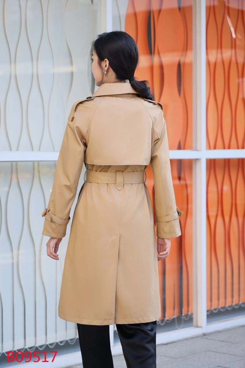 Stylish Burberry Outwear 104300
