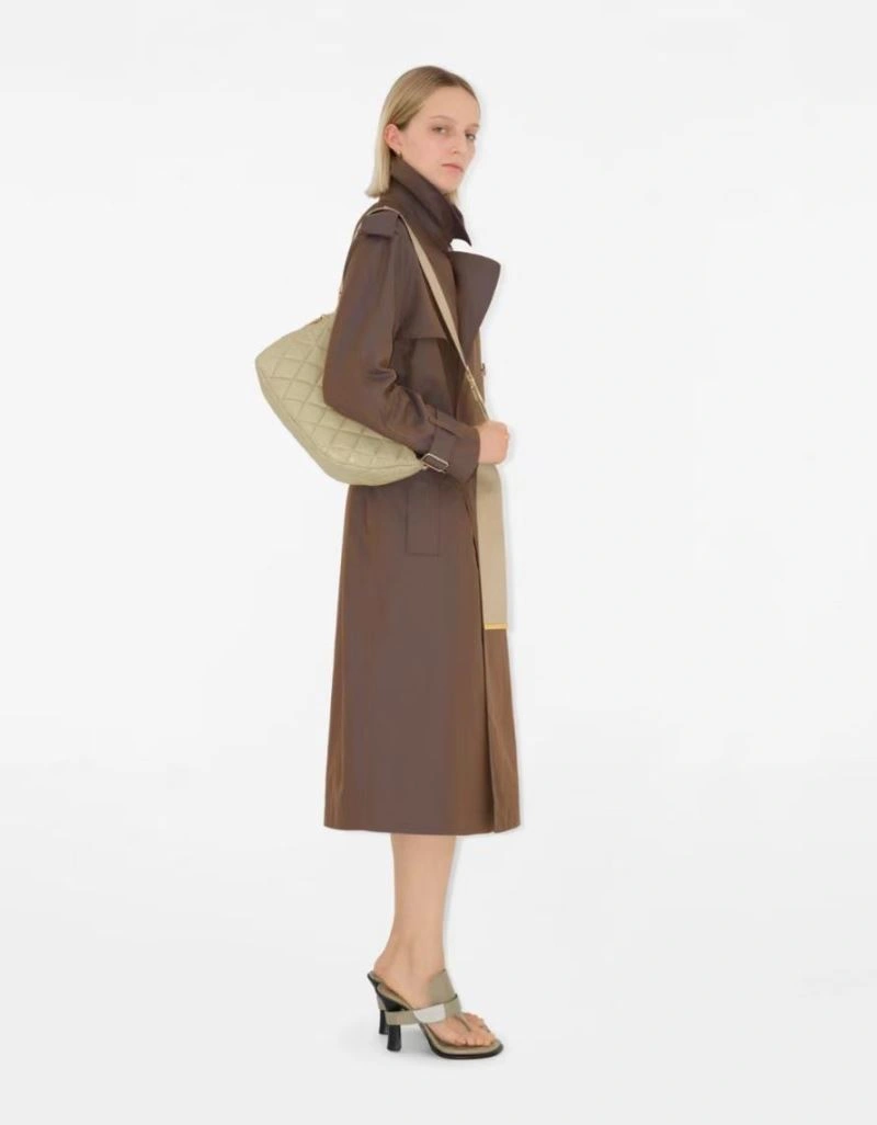 Burberry Outwear FashionForward 104371
