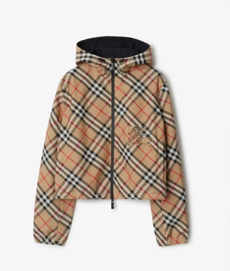 Burberry Outwear Breathable 104295