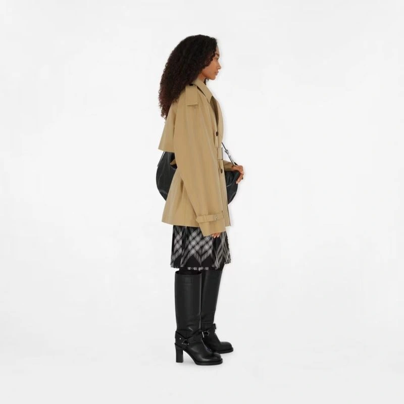 Comfortable Burberry Outwear 104328
