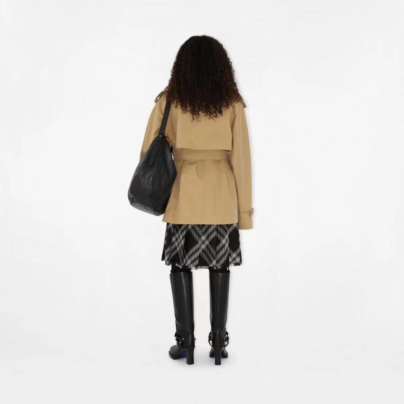 Comfortable Burberry Outwear 104328