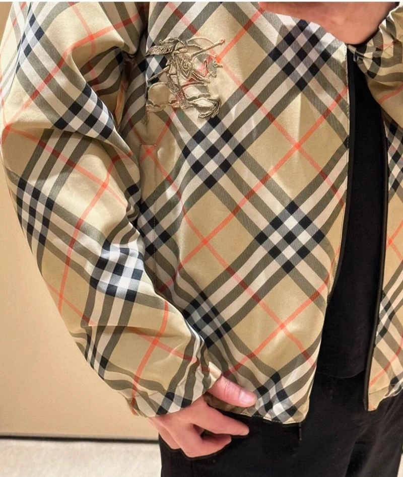Burberry Outwear FashionForward 104294