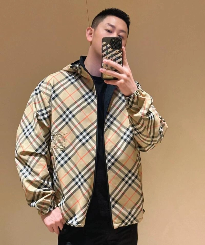 Burberry Outwear FashionForward 104294