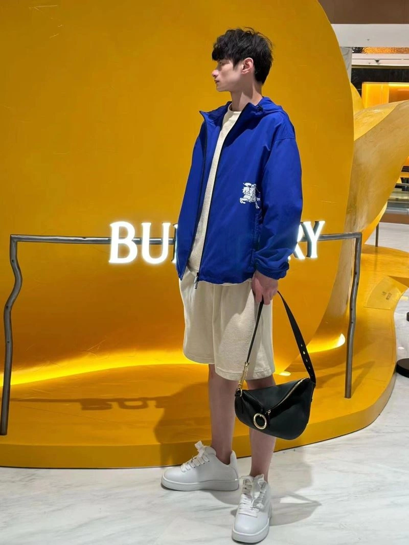 QuickDry Burberry Outwear 104299