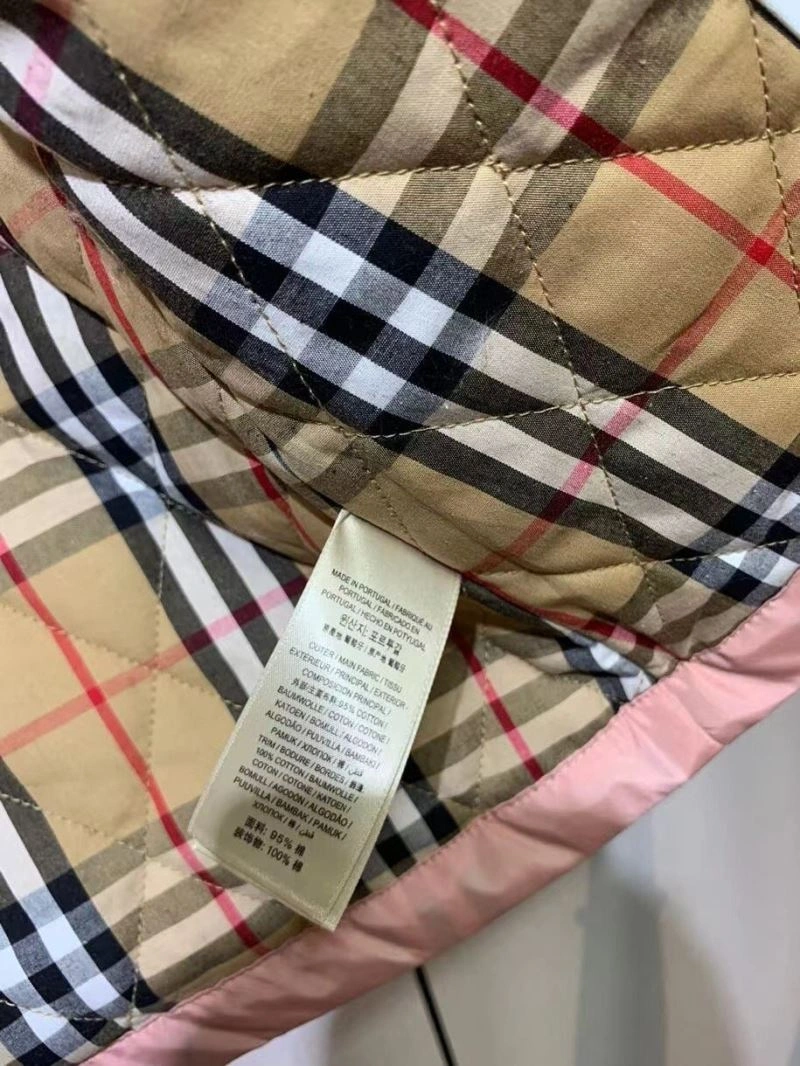 Burberry Outwear HighPerformance 104296