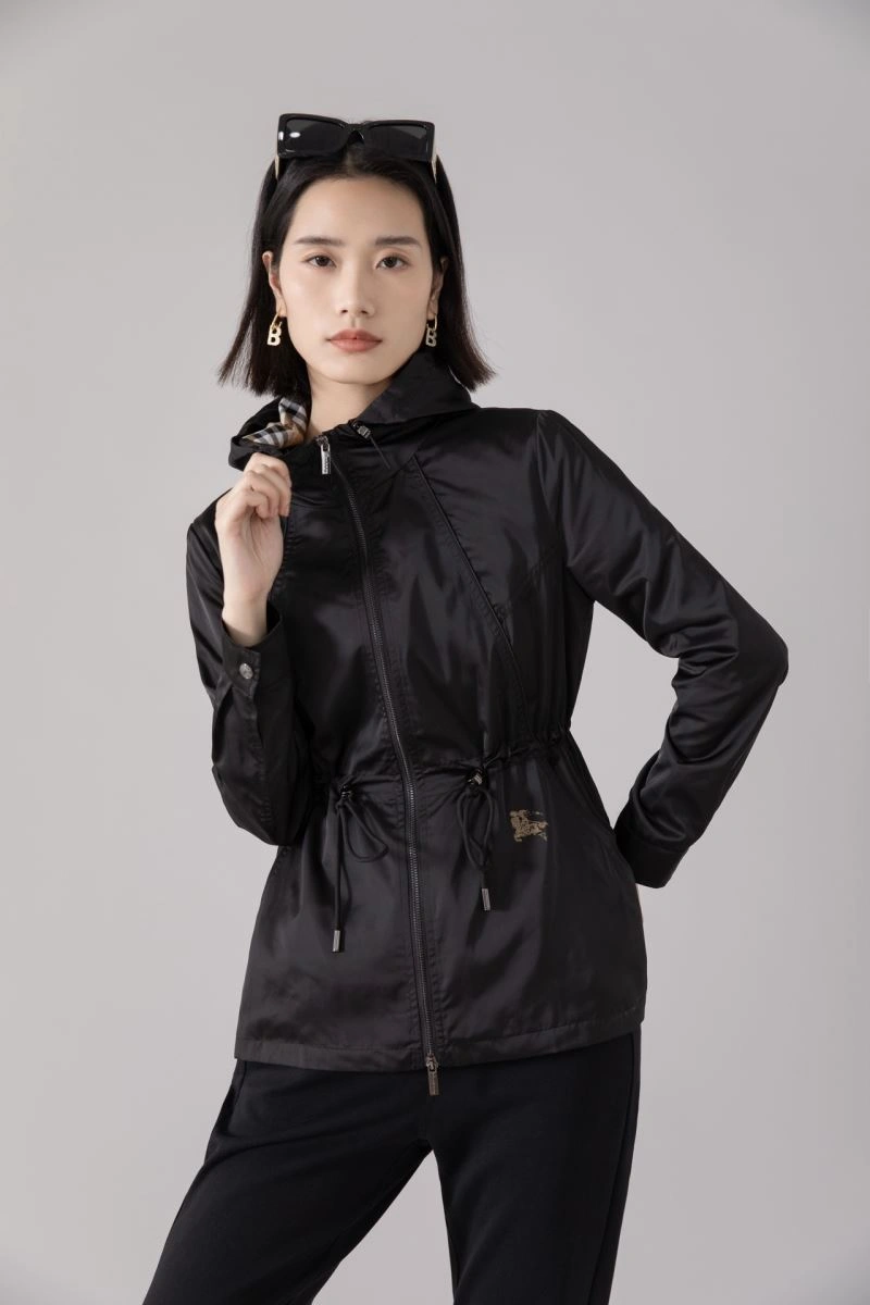 Youthful Burberry Outwear 104271