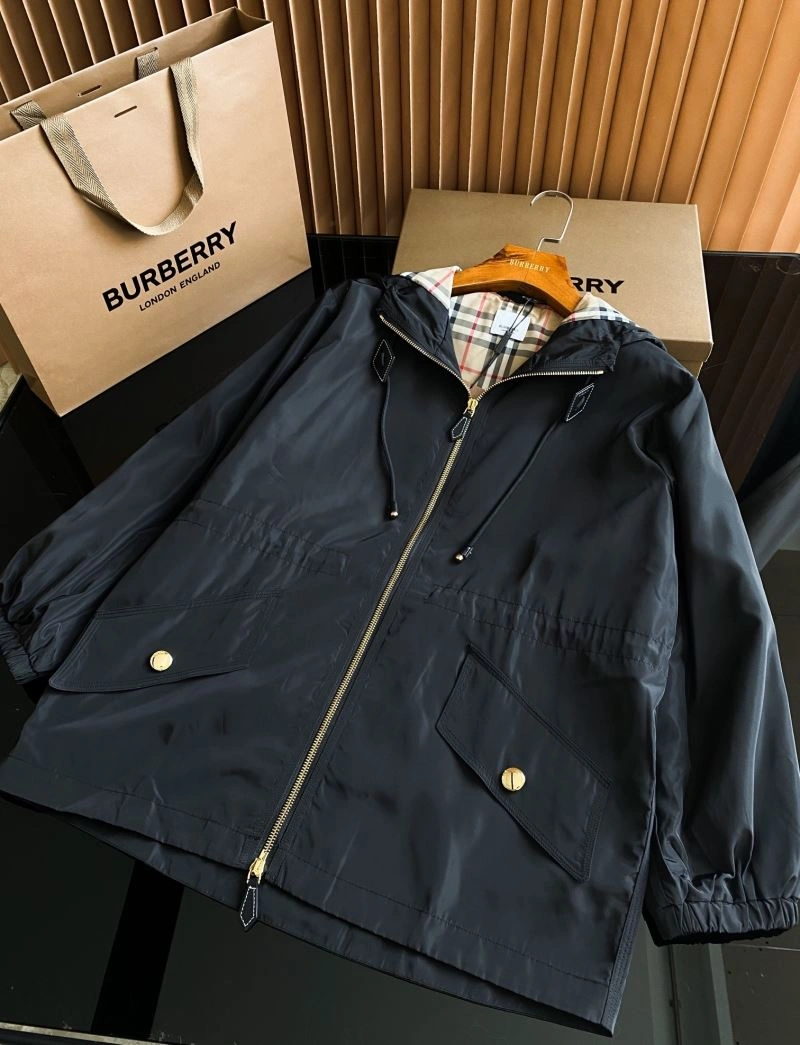 Burberry Outwear Refined 104264