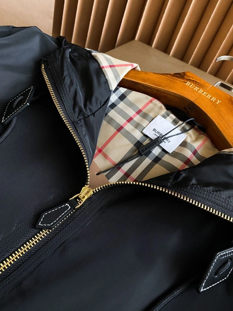 Burberry Outwear Refined 104264