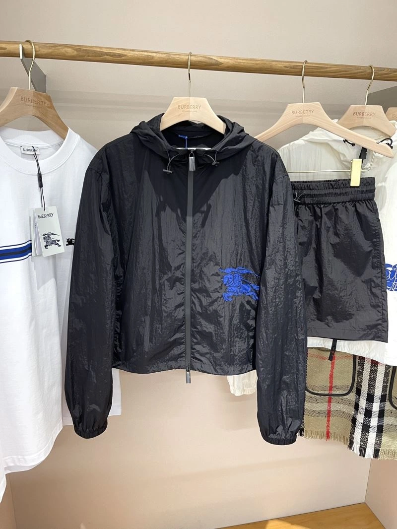 Burberry Outwear Soft 104259