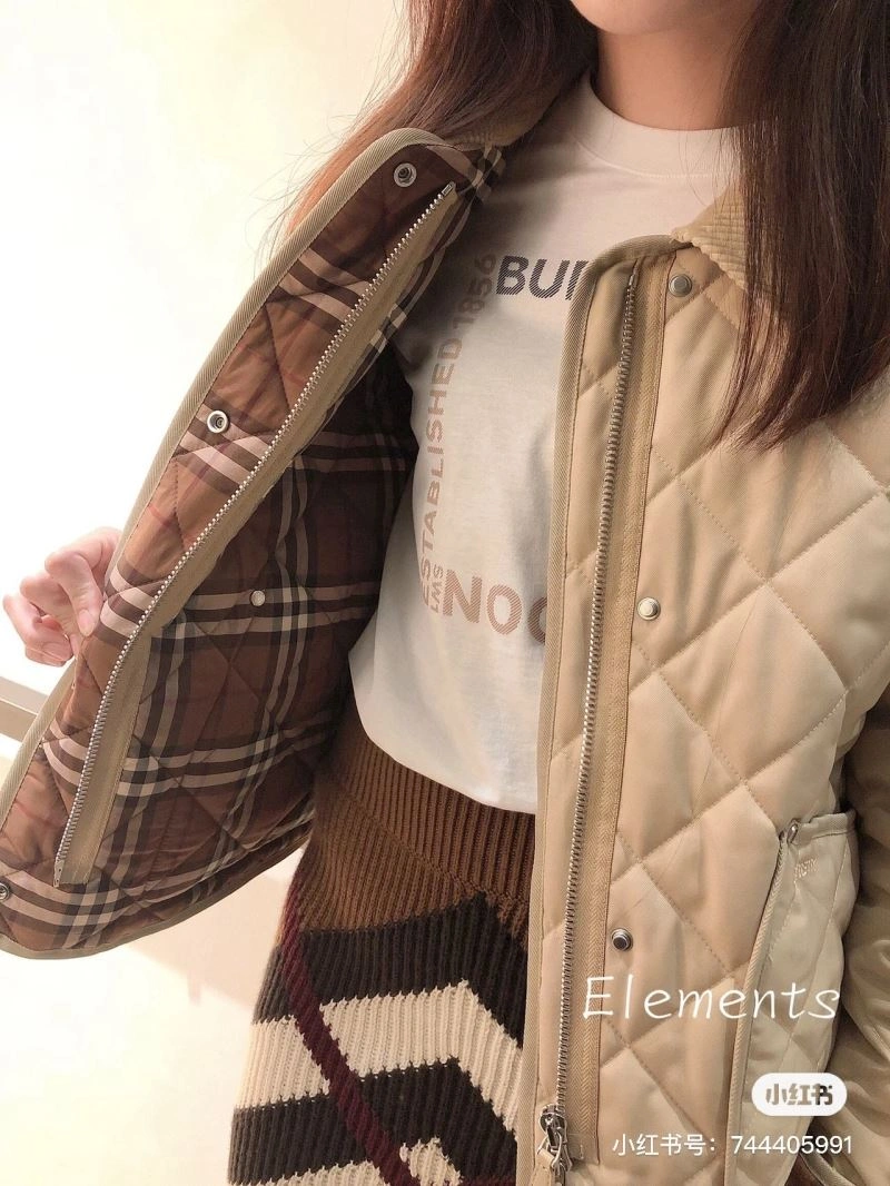 Burberry Outwear Bright 104256