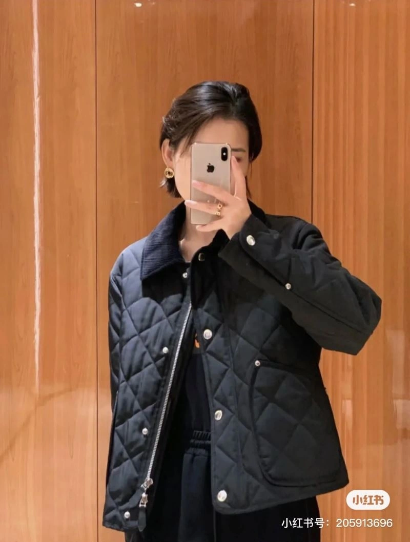 Burberry Outwear Lightweight 104251